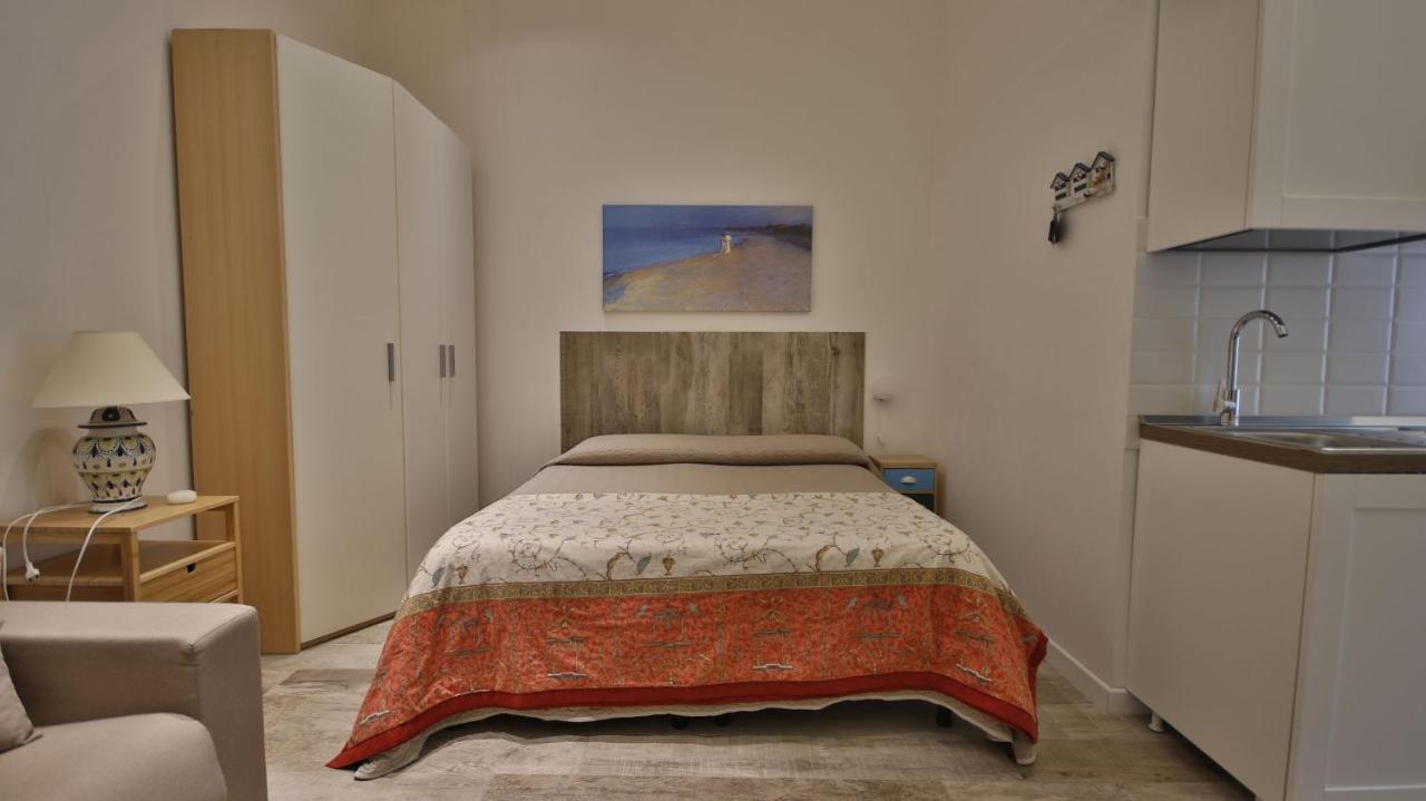 Casa Levante A 75 Mt Dalla Spiaggia Monopoli Exteriér fotografie