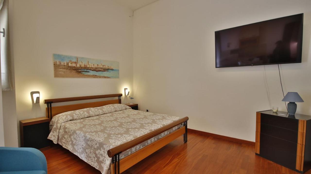 Casa Levante A 75 Mt Dalla Spiaggia Monopoli Exteriér fotografie