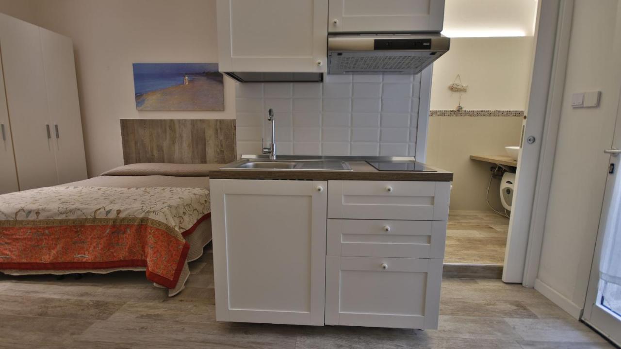 Casa Levante A 75 Mt Dalla Spiaggia Monopoli Exteriér fotografie