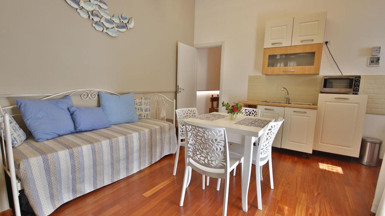 Casa Levante A 75 Mt Dalla Spiaggia Monopoli Exteriér fotografie
