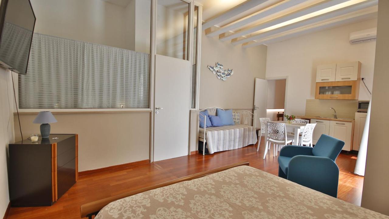 Casa Levante A 75 Mt Dalla Spiaggia Monopoli Exteriér fotografie